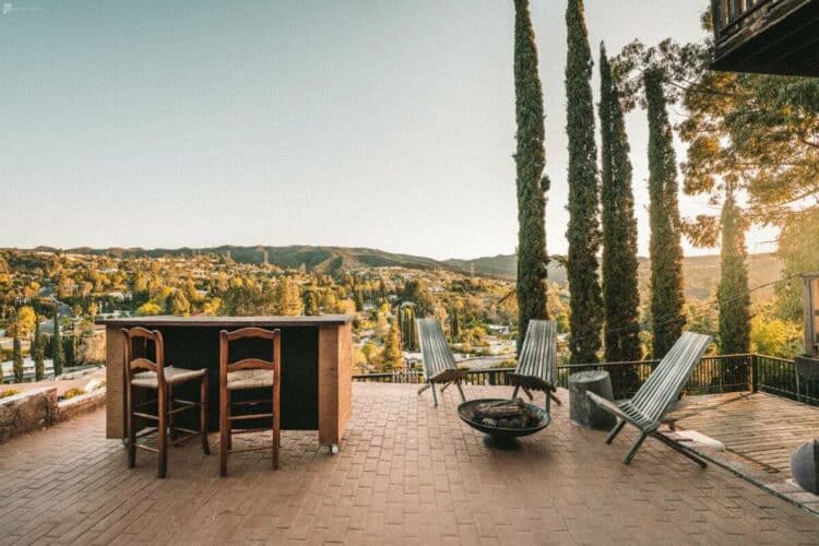 What’s Like an Airbnb for Photoshoots? | Peerspace